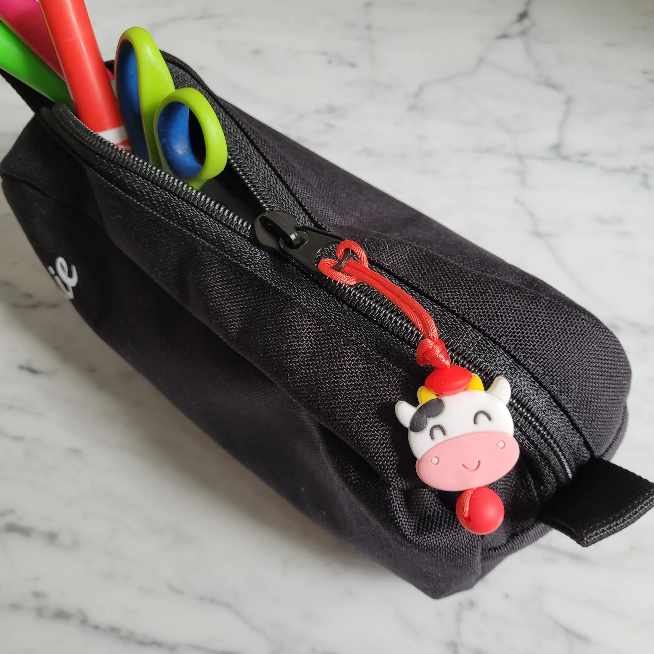 Tirette VACHE pour fermeture éclair, zipette, aide l'autonomie des petit, accessoire sensoriel, bille de silicone – Image 2