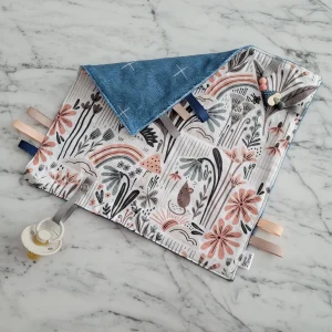 Mini doudou étiquettes JARDIN D'AUTOMNE, mini doudou, doudou sensorielle, bille de dentition, accessoire pour bébé, cadeau de shower