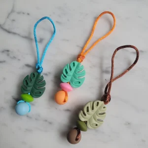 Tirette MONSTERA pour fermeture éclair, zipette, aide l'autonomie des petits