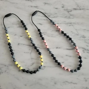 Collier pour enfant ANGELINA, léger, petites perles délicates