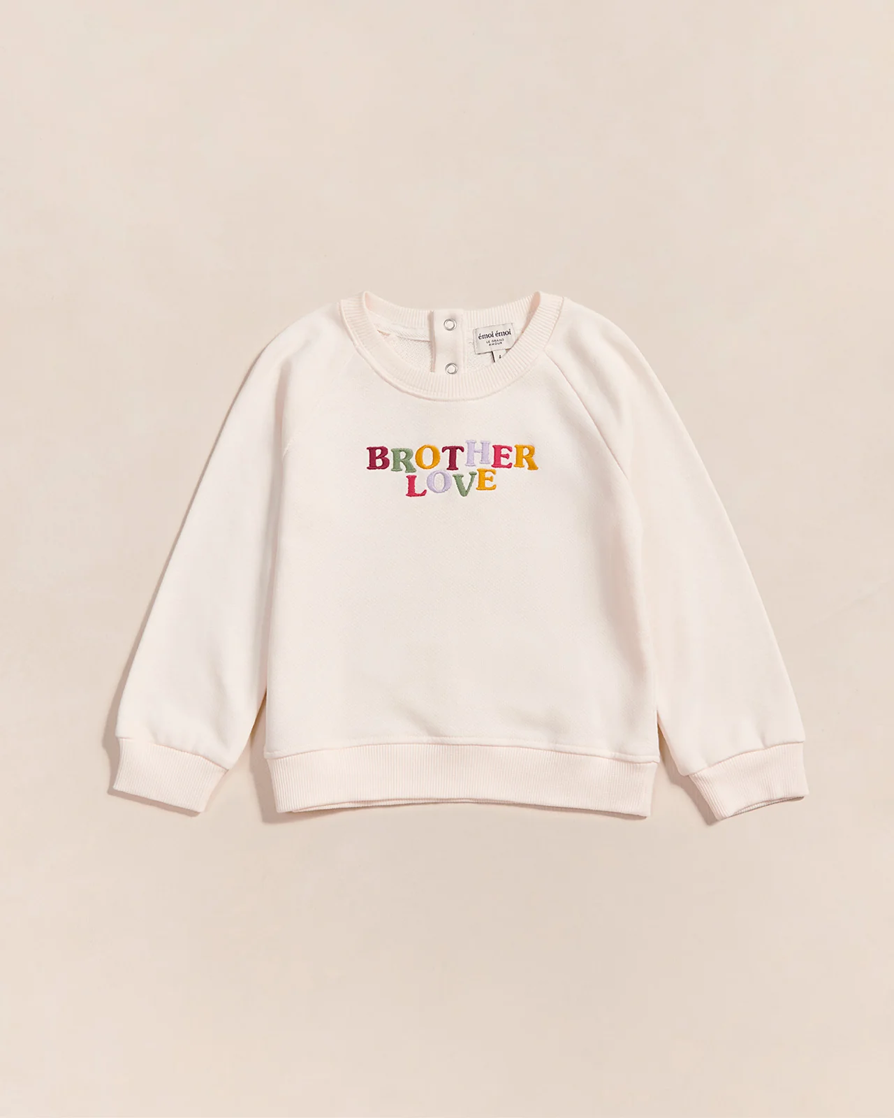 Le sweat brodé Brother love en coton bio - crème