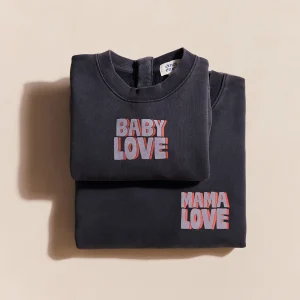 Le duo de sweats Baby love x Mama love - garment dye stone washed
