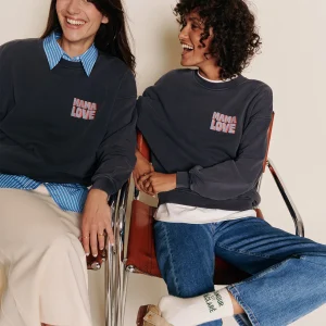 Le sweat Mama love en coton bio - garment dye stone washed