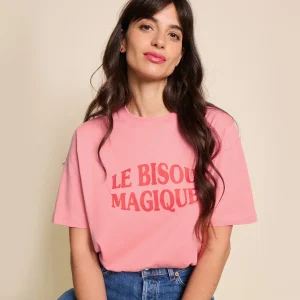 Le t-shirt Le bisou magique femme en coton bio - framboise