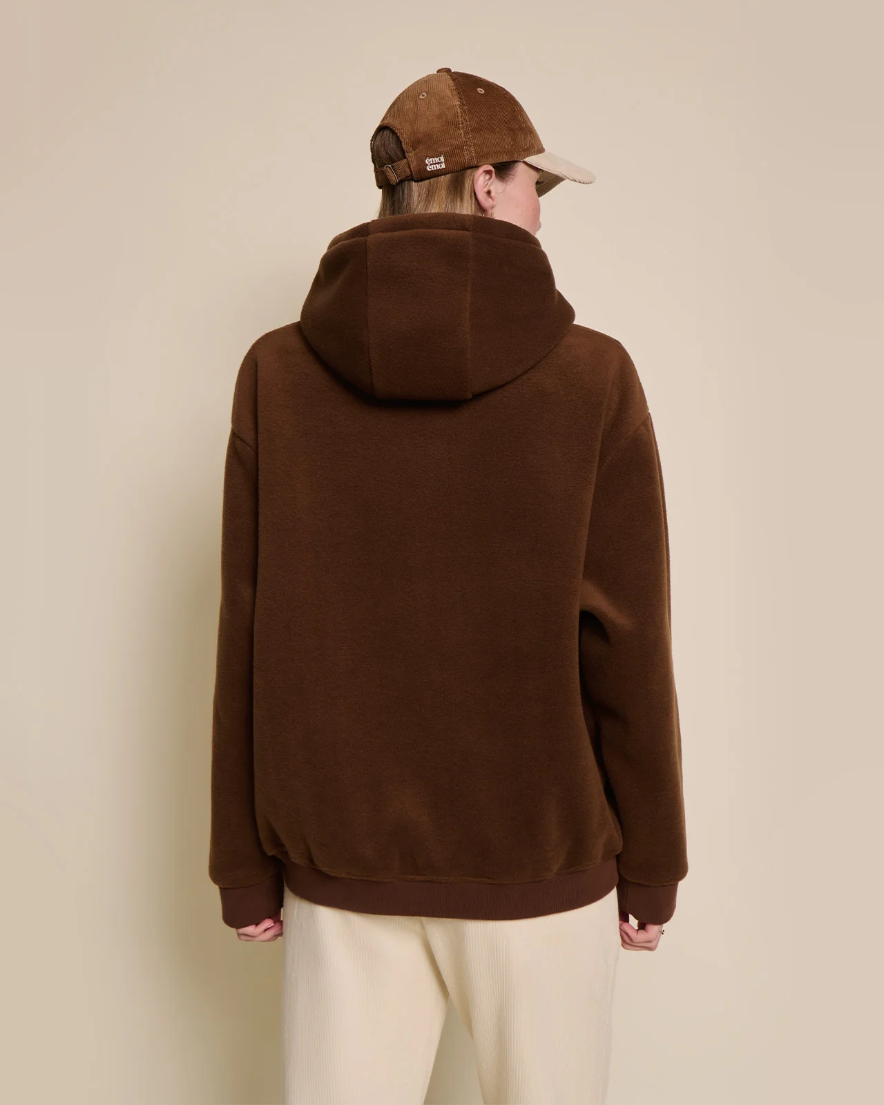 Le duo de sweats We are family en polaire recyclée - chocolat – Image 6