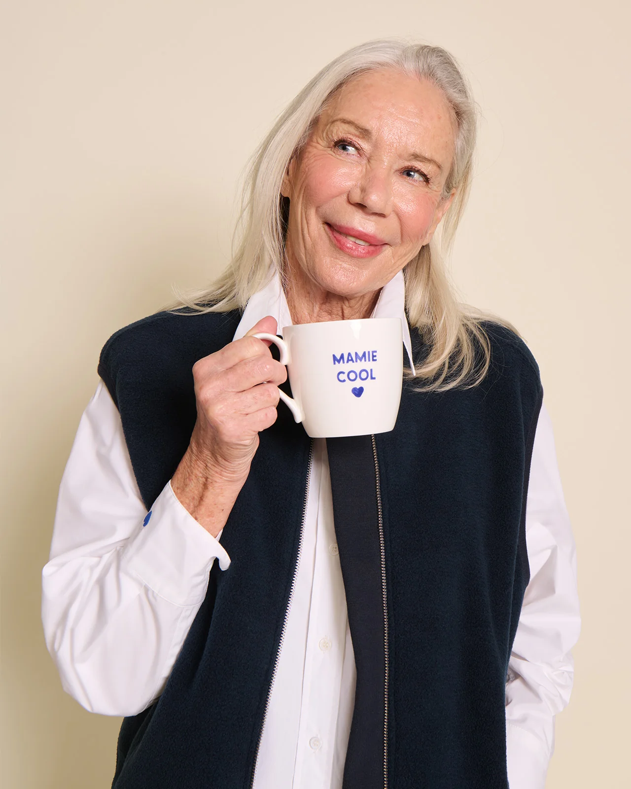 Le mug Mamie - message au choix - bleu