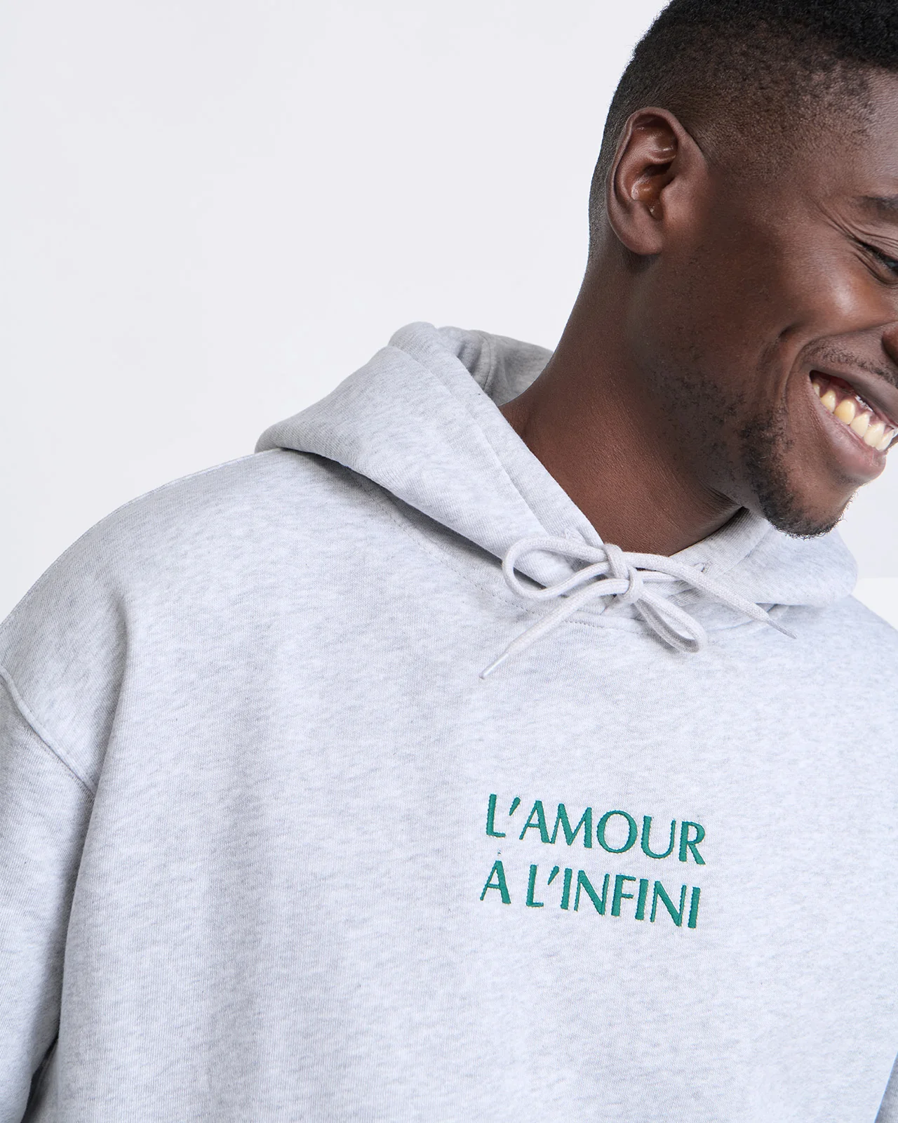 Le hoodie L'amour à l'infini adulte - gris chiné – Image 5
