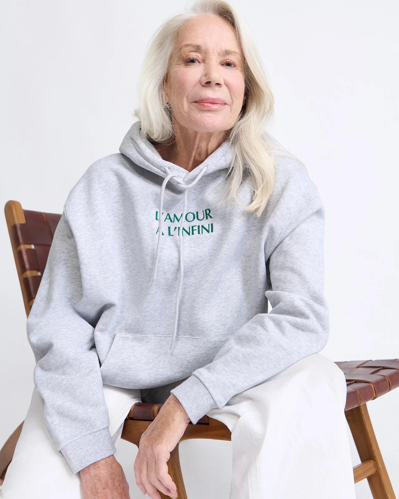 Le hoodie L'amour à l'infini adulte - gris chiné – Image 3