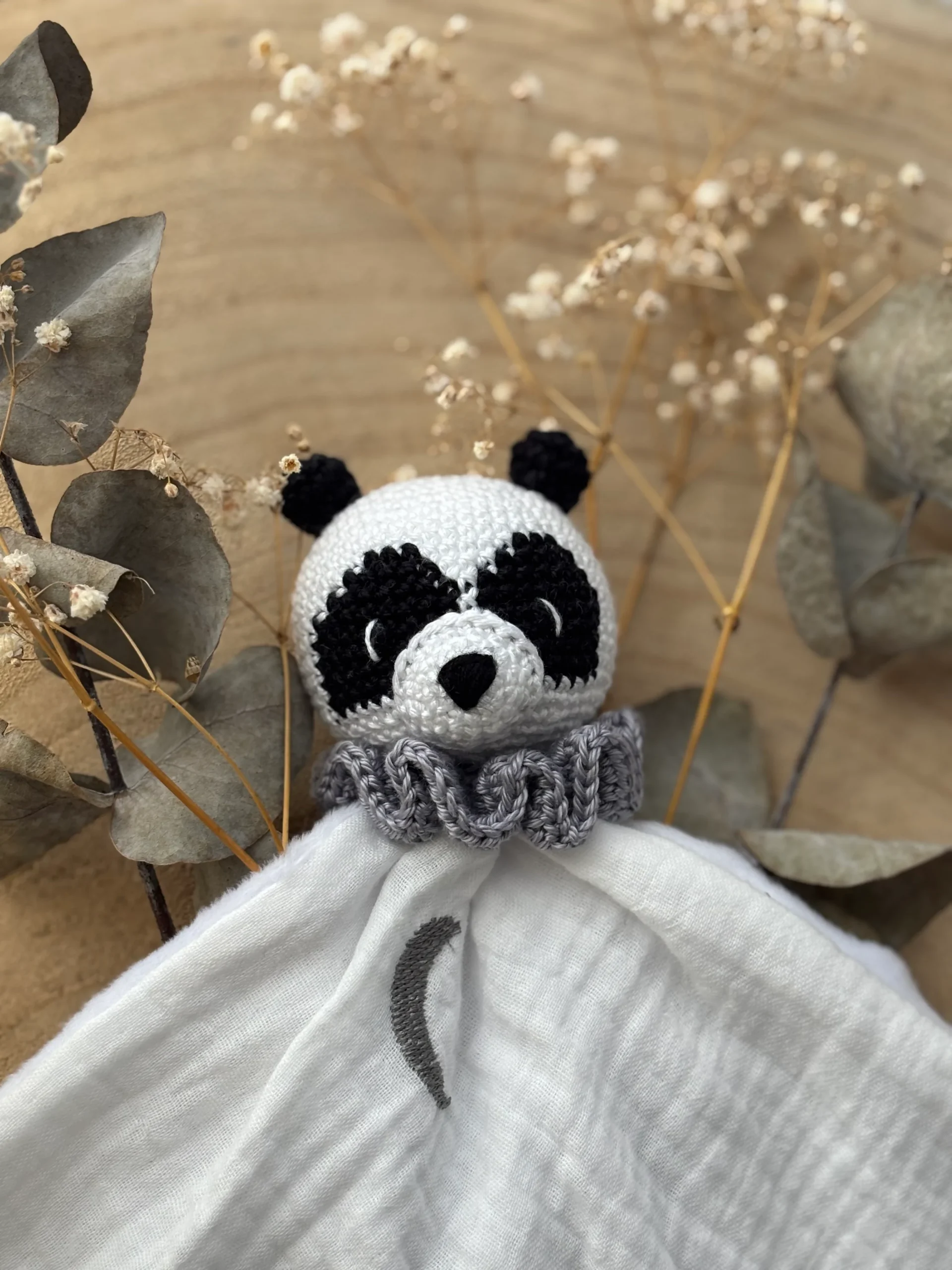 Doudou Panda - Doudou personnalisé au crochet