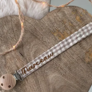Attache tétine - Carreaux brun