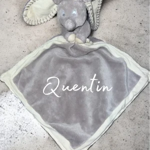 Doudou mouchoir dumbo personnalisé