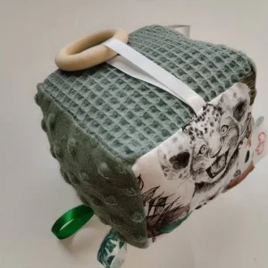 Cube d'éveil safari