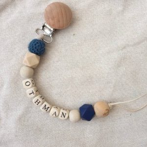 Attache tétine personnalisé