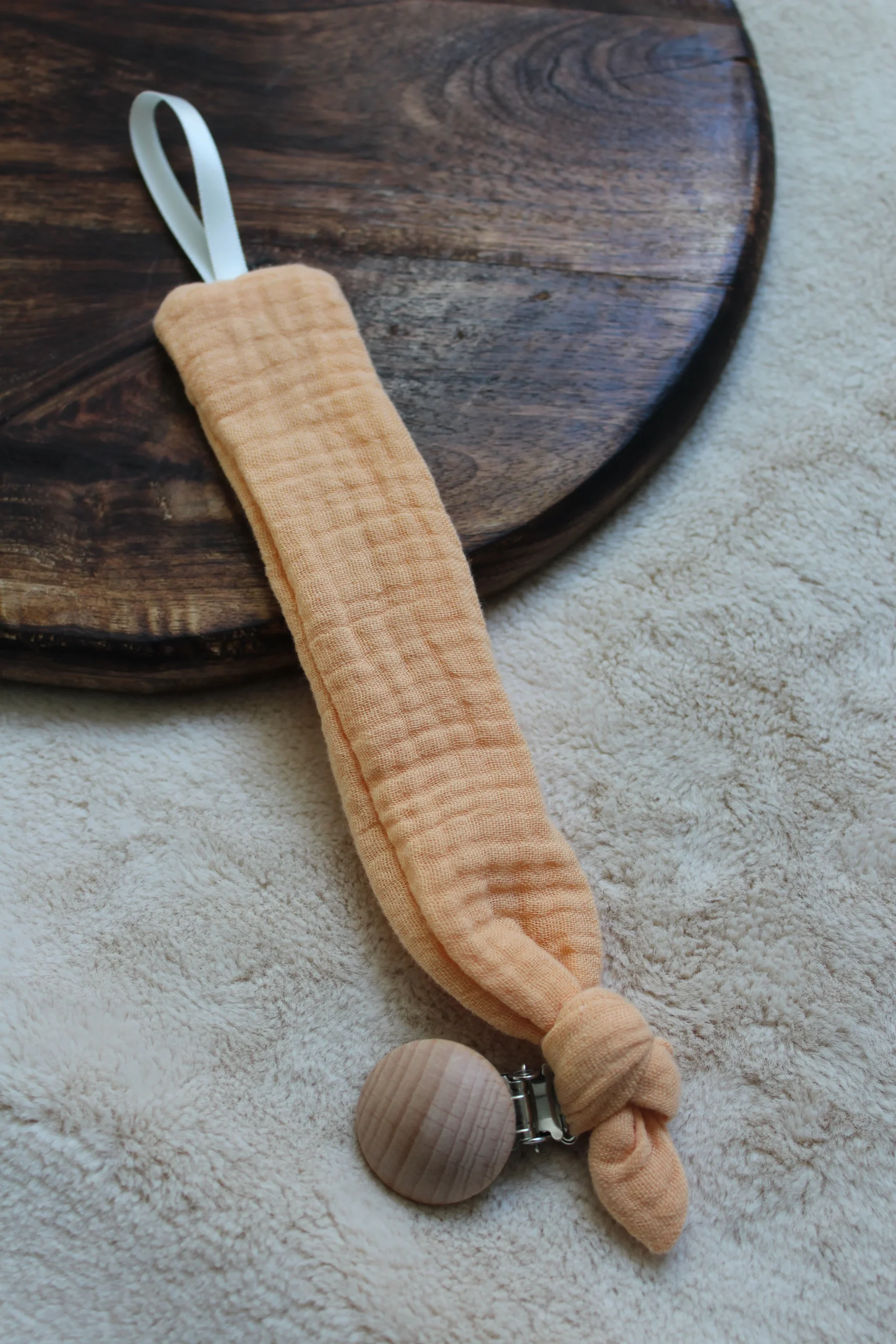 Attache tétine brodée – Image 9