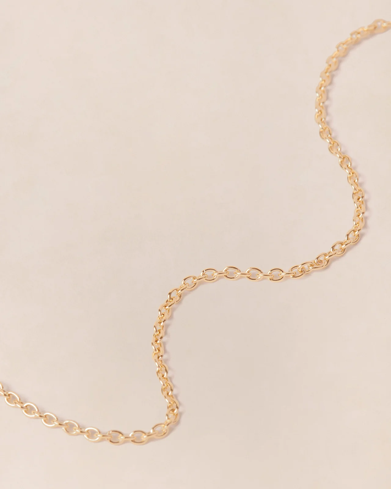 Le collier chaîne simple – Image 3