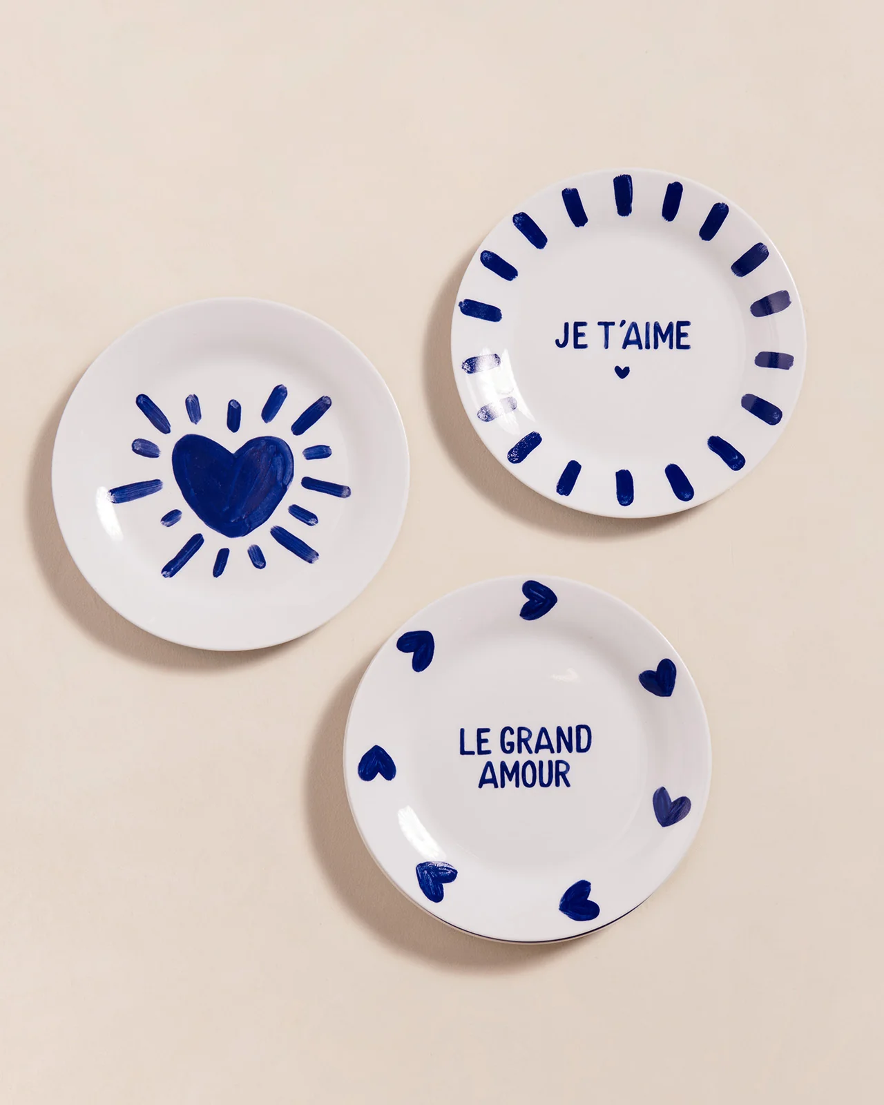 L'assiette Je t'aime en porcelaine - 19 cm – Image 2
