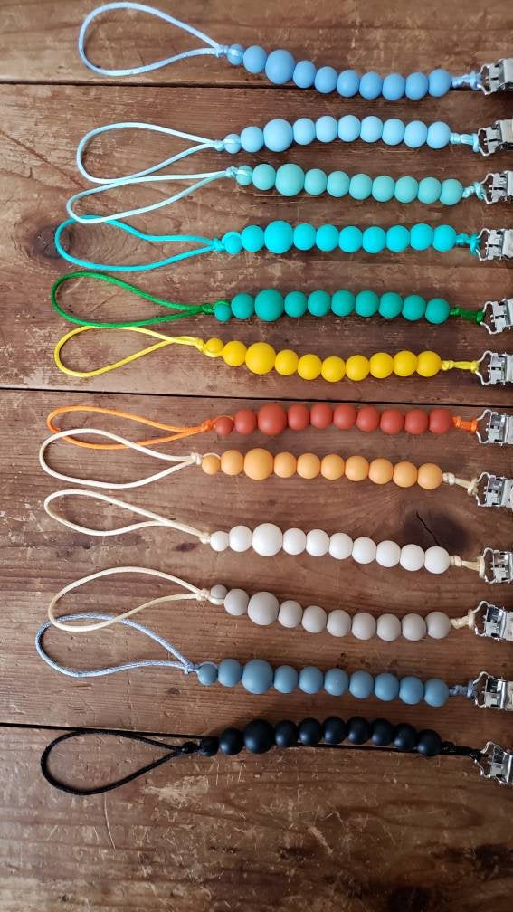 Attache-suce MONOGRAMME, 71 CHOIX de COULEURS, peint à la main, modèle LÉNA, cadeau de shower – Image 6