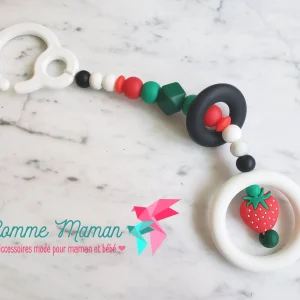 Jouet accrocheur FRAISE, fruits des champs, jouet dentition, silicone alimentaire, accessoire sensoriel, bille de silicone