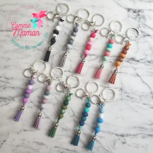 Porte-clés en silicone, gland suède, pompon, breloque, identificateur de sac, idée cadeau