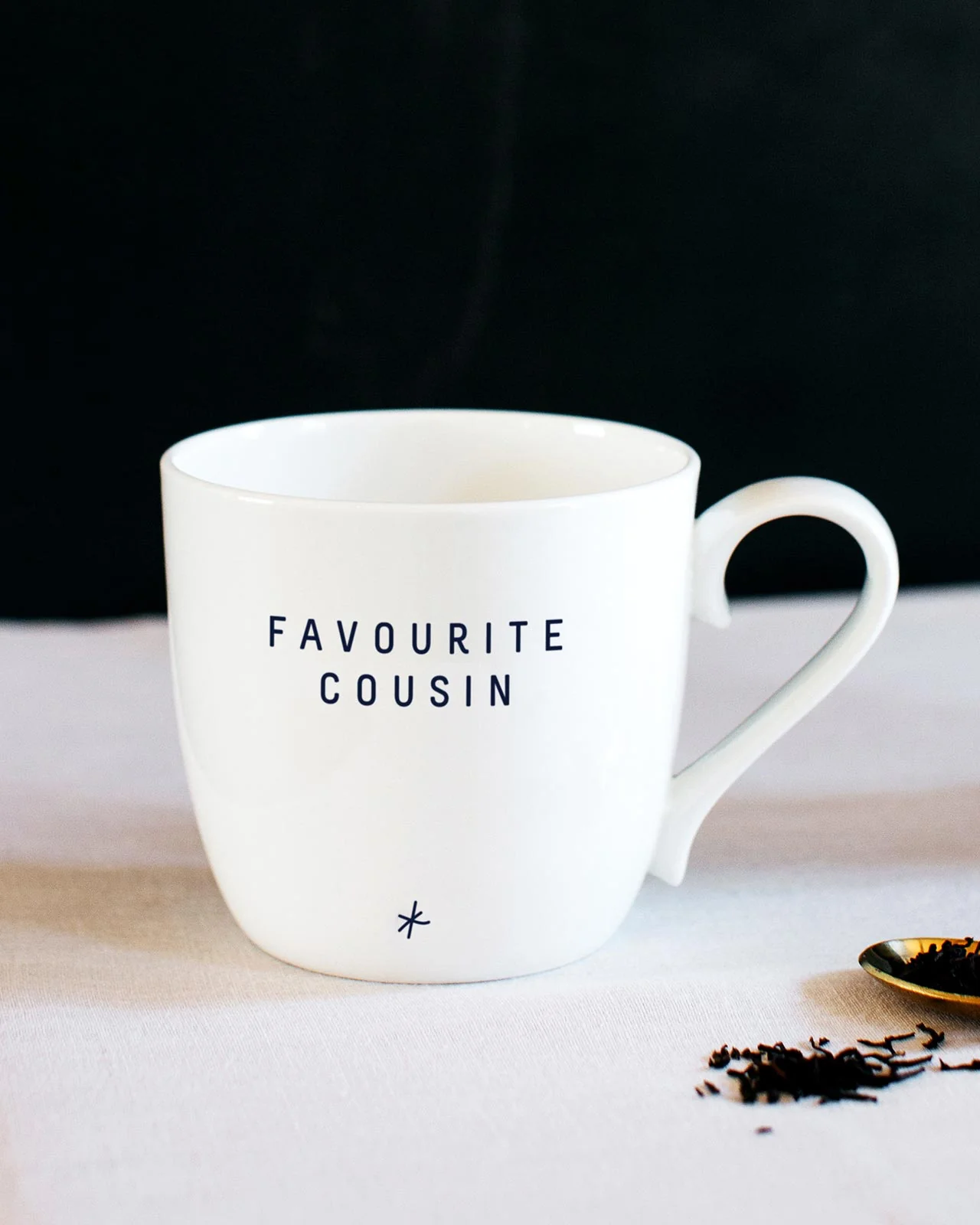 Le mug Cousin.e.s - message au choix – Image 3