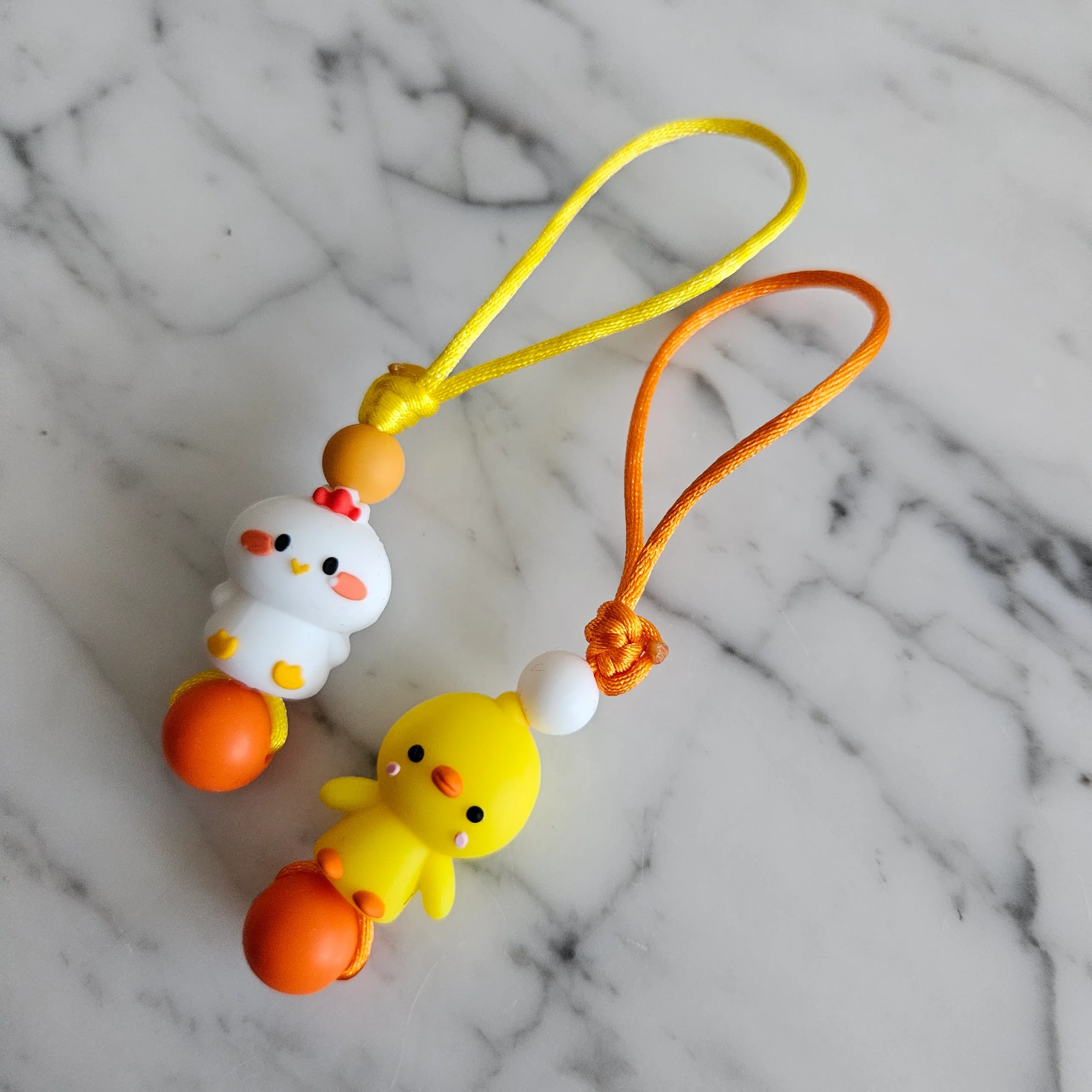 Tirette duo POULE et POUSSIN 3D pour fermeture éclair, zipette, ami-zip – Image 2